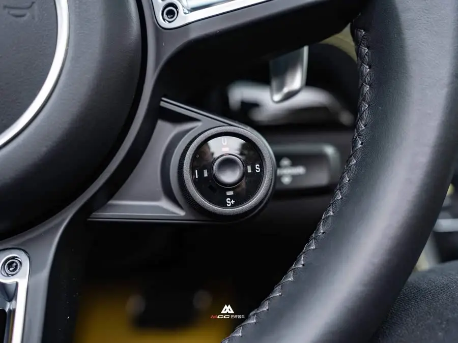 Porsche 718 2022 Spyder 2.0T