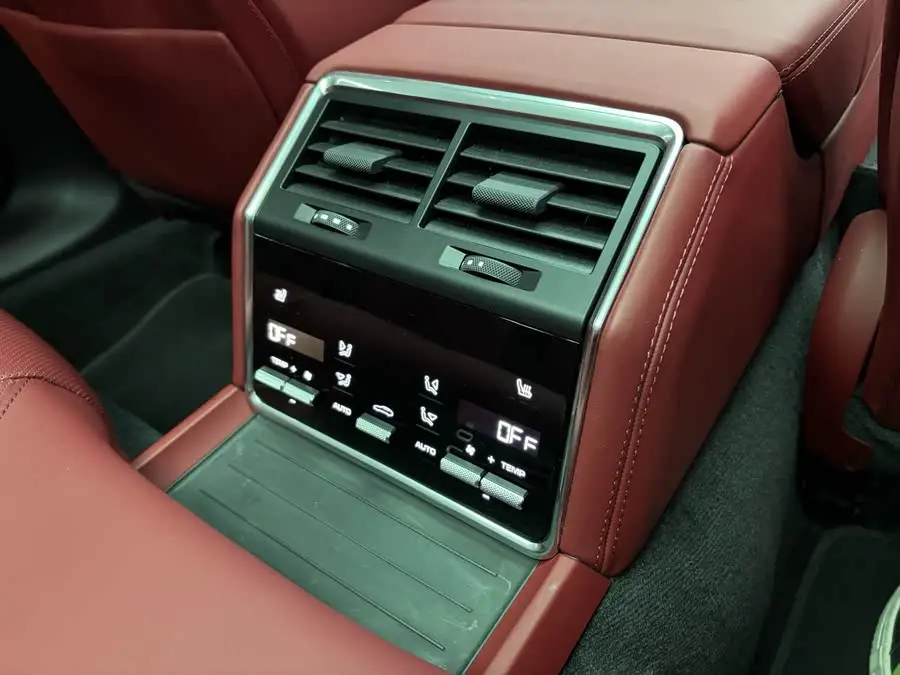 2023 Panamera 2.9T Platinum Edition