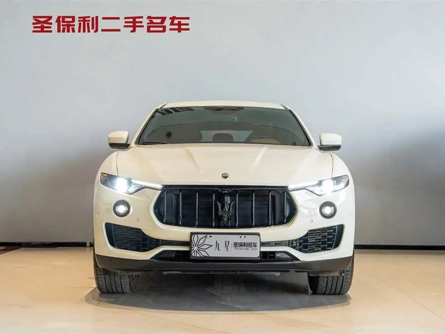 Levante 2021 3.0T Standard Edition