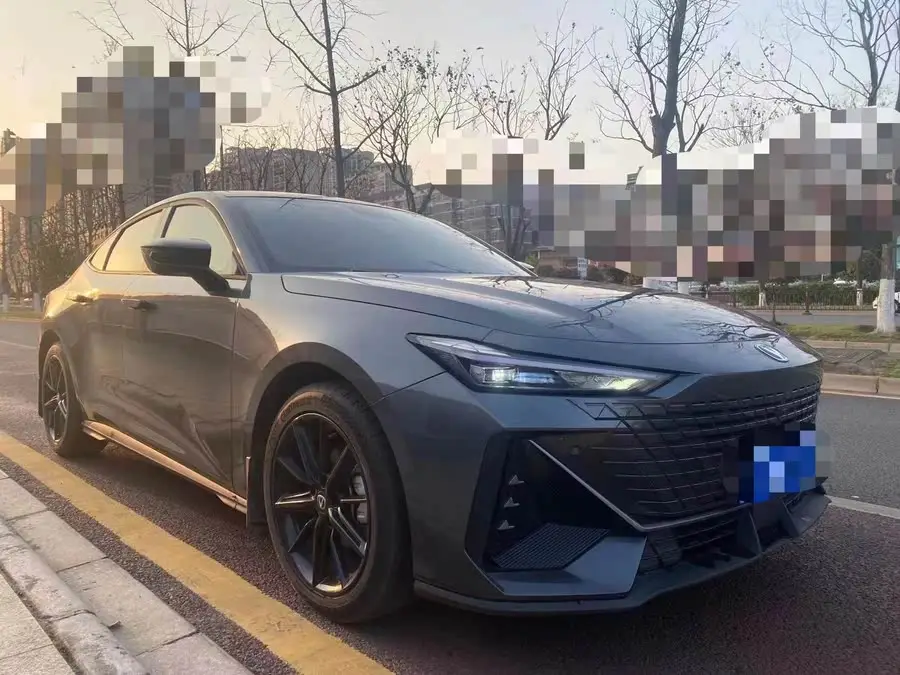 Changan UNI-V 2022 1.5T Premium