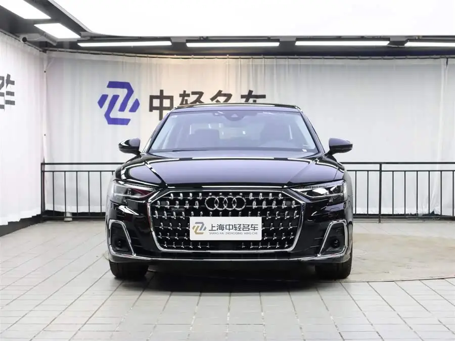 أودي A8 2025 A8L 45 TFSI quattro الفاخرة