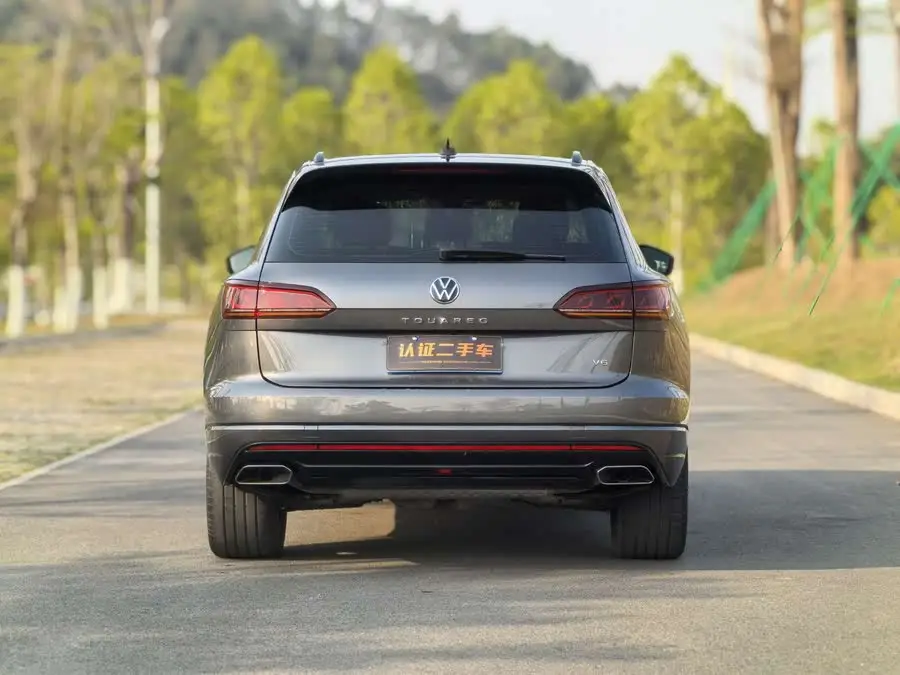 Touareg 2023 3.0 TSI R-Line Black Sport Package