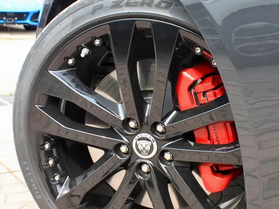 Jaguar F-TYPE 2024 P300 75th Anniversary Collector's Edition Convertible