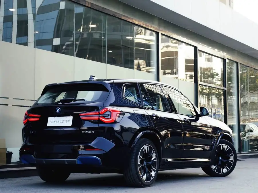 BMW iX3 2021 Model Leading Edition