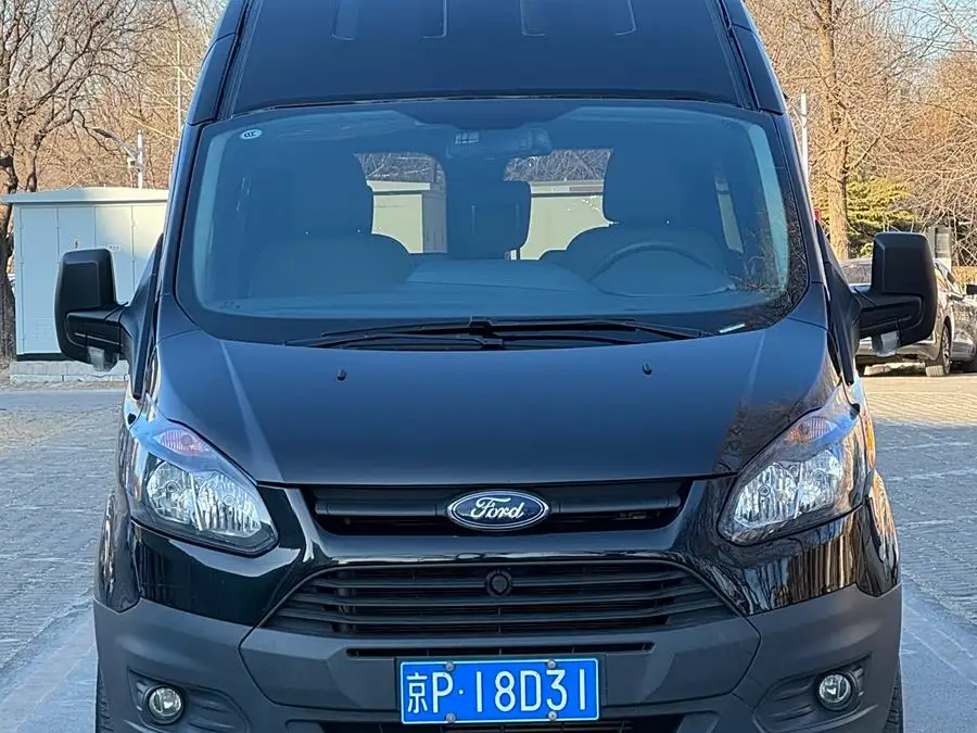 فورد ترانزيت 2022 2.0T أوتوماتيكي بنزين طراز الأعمال الفاخر قاعدة عجلات متوسطة سقف متوسط 10-12 مقعد الجيل الوطني السادس