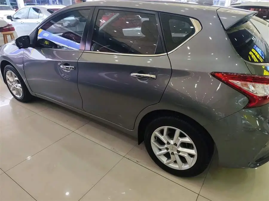 نيسان تييدا 2021 1.6L CVT النسخة الذكية