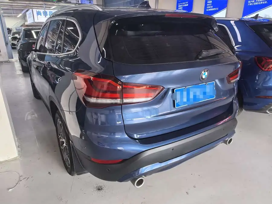 BMW X1 2021 sDrive25Li Leading Edition