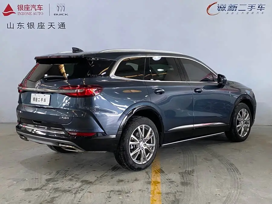 إنفيجن 2022 652T الدفع الرباعي الطراز الرائد 6 مقاعد