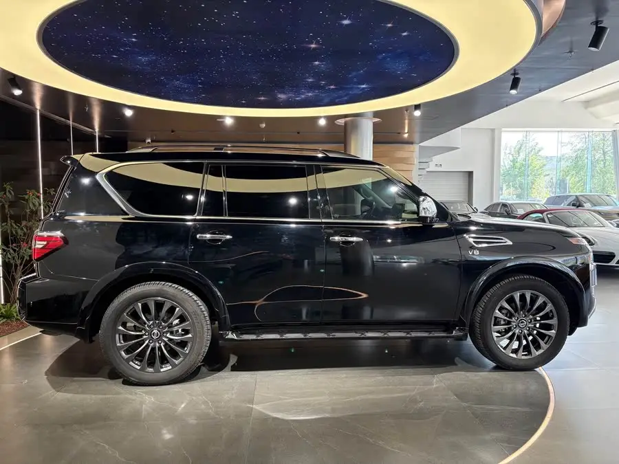 2023 نيسان أرمادا 5.6 لتر إصدار أسطول لا يقهر الرائد