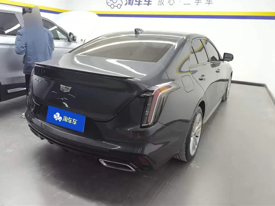 كاديلاك CT4 2021 28T الفاخرة