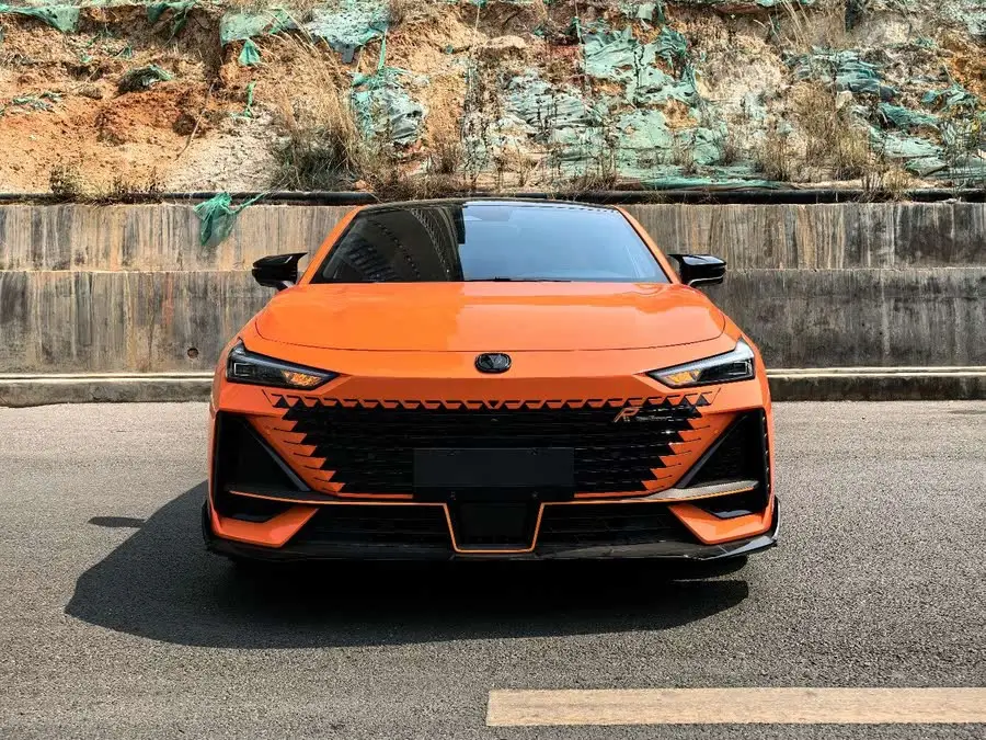 Changan UNI-V 2023 1.5T Sports Edition