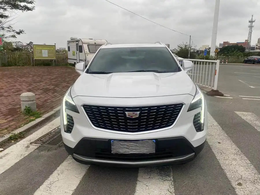 Cadillac XT4 2021 28T Luxury FWD