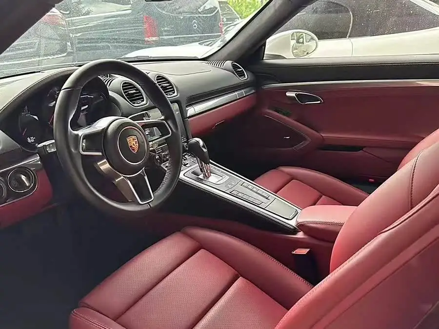 Porsche 718 2022 Cayman T 2.0T