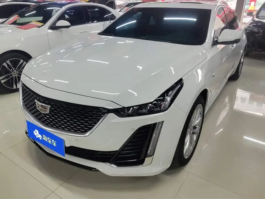 كاديلاك CT5 2022 28T الفاخرة (الإصدار القياسي)