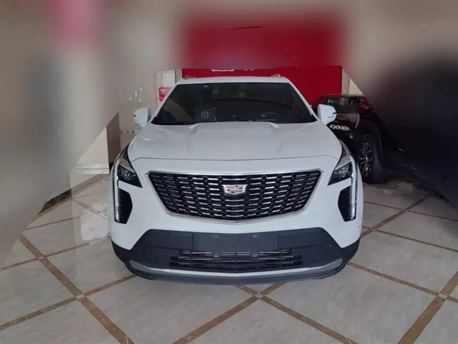 Cadillac XT4 2022 28T FWD Luxury