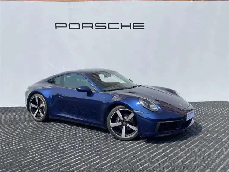 Porsche 911 2023 Carrera 4 3.0T