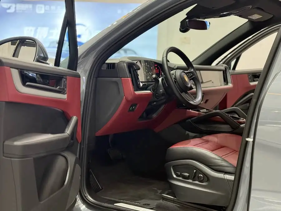 2024 Cayenne Cayenne 3.0T