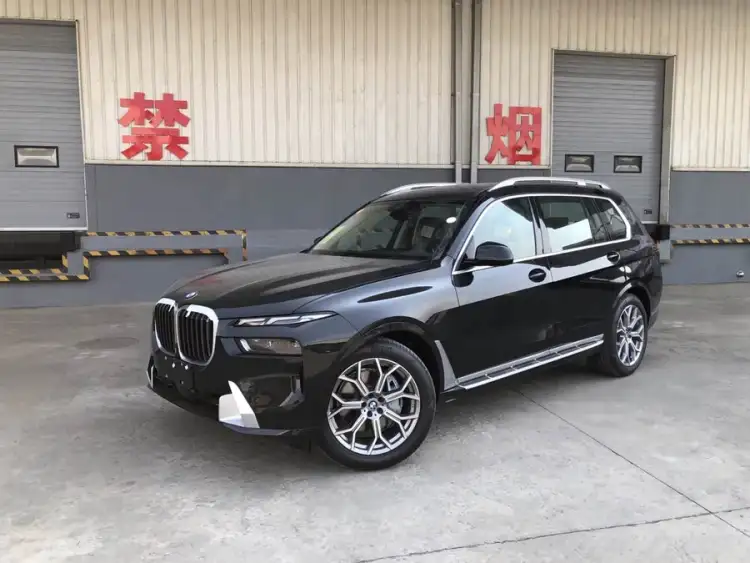 BMW X7 2024 xDrive40i Luxury Package