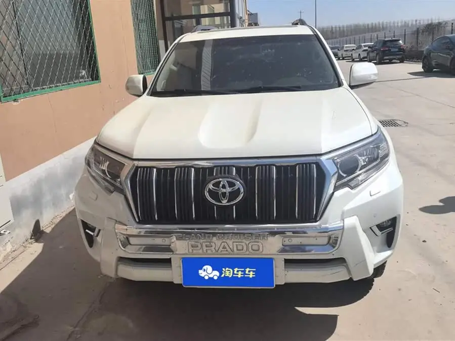 برادو 2018 3.5 لتر أوتوماتيكي TX-L مع إطار احتياطي مثبت خلفيًا