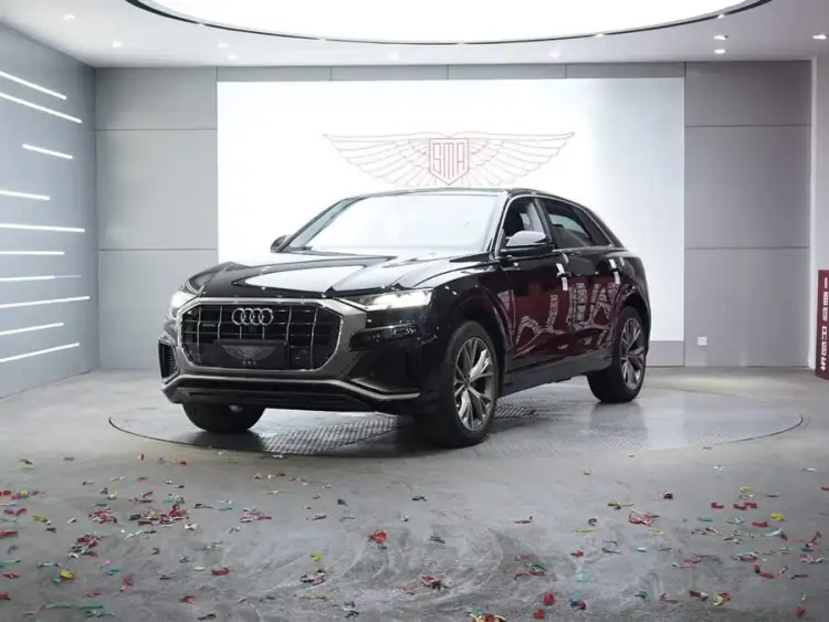 Audi Q8 2021 55 TFSI Luxury Dynamic