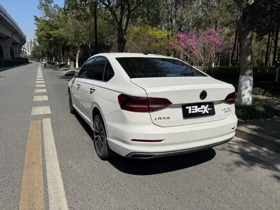 Lavida 2022 280TSI DSG Luxury Edition