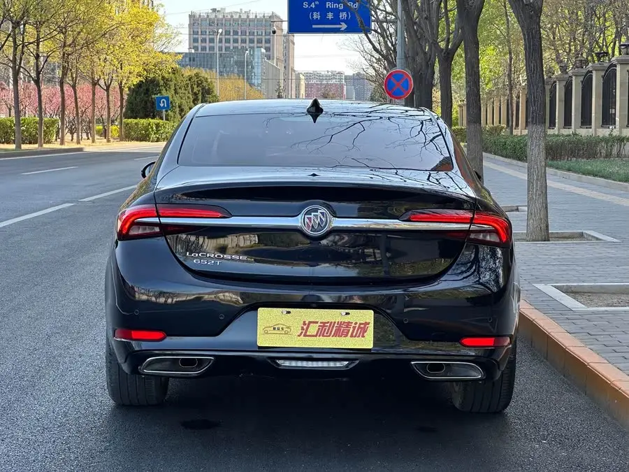 Buick LaCrosse 2020 652T Luxury