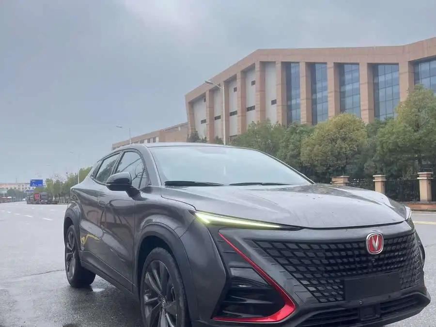 شانجان UNI-T 2021 1.5T الممتازة