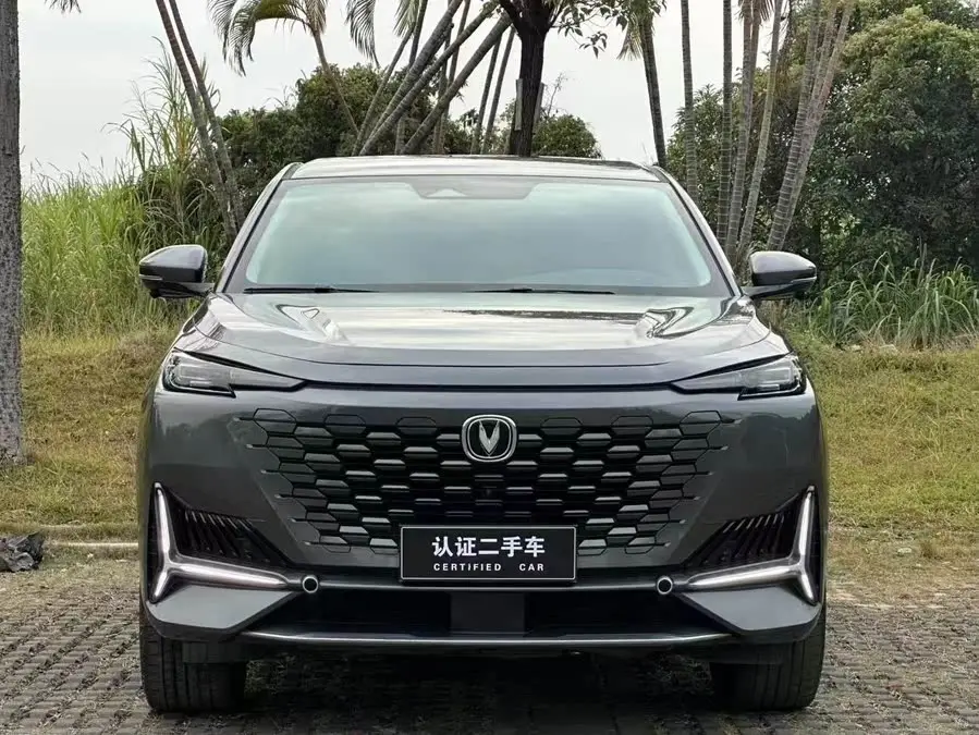 شانجان UNI-K 2021 2.0T الفاخرة