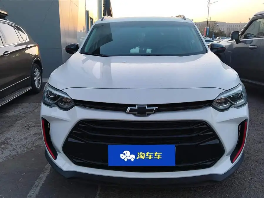 Wuling 2020 Model Light Hybrid Redline 530T Automatic Enjoy Version (5+2 Seater)