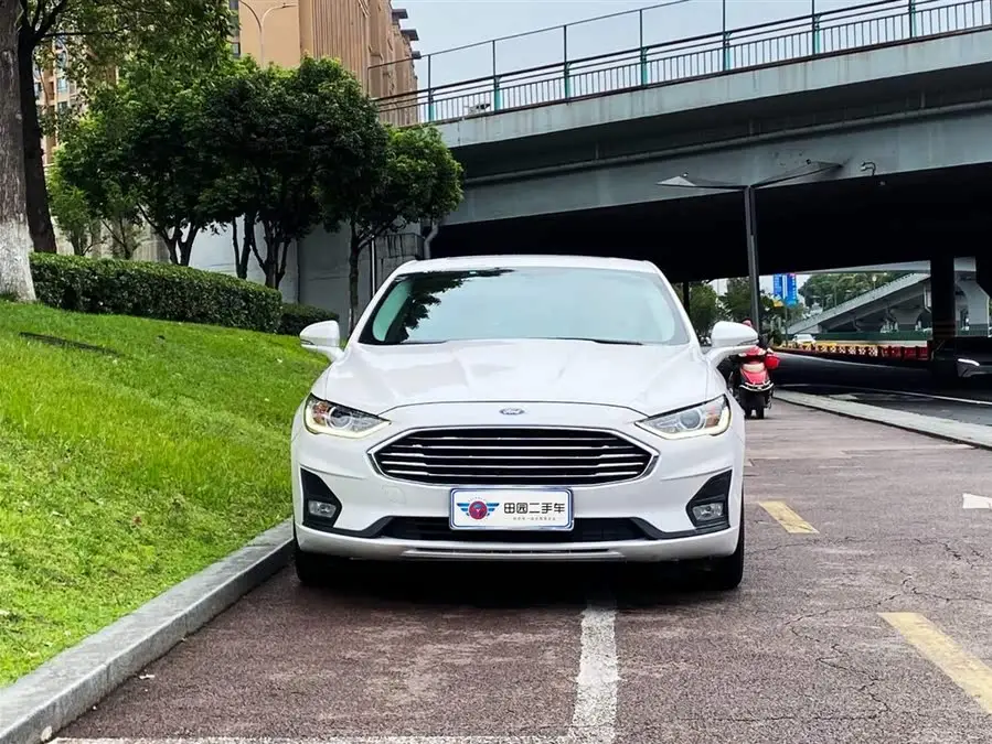 2020 مونديو إيكوبوست 200 إصدار الموضة