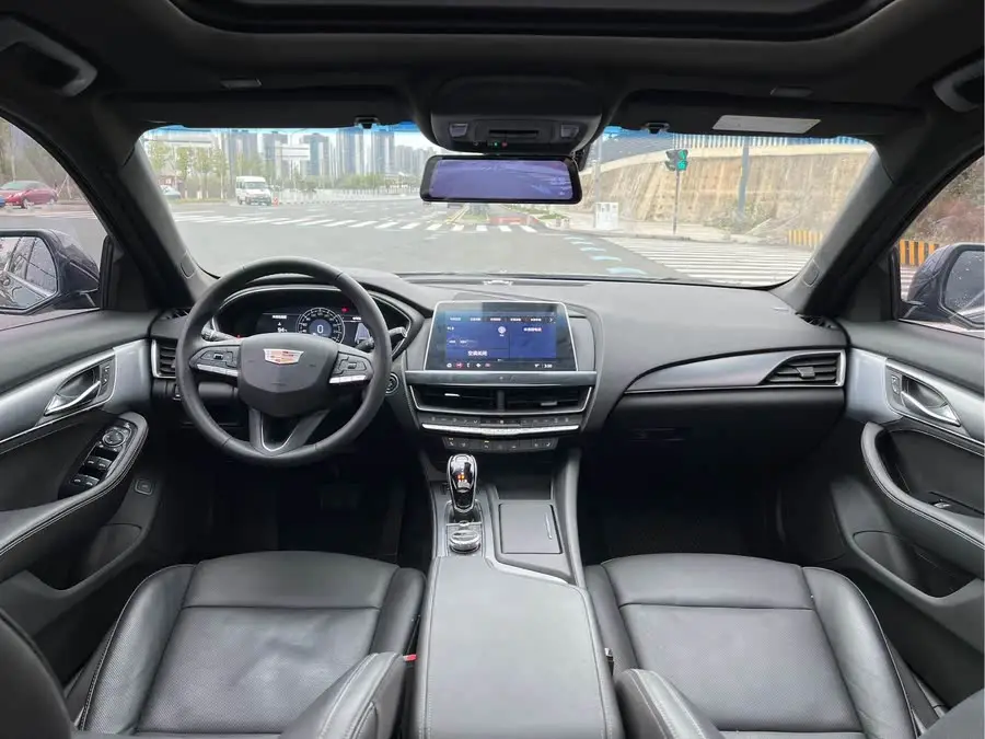 Cadillac CT5 2023 28T Luxury (Standard Version)