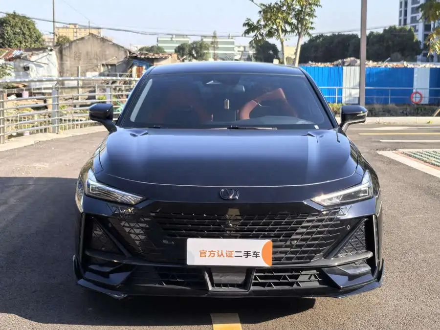 Changan UNI-V 2023 1.5T Sport Version