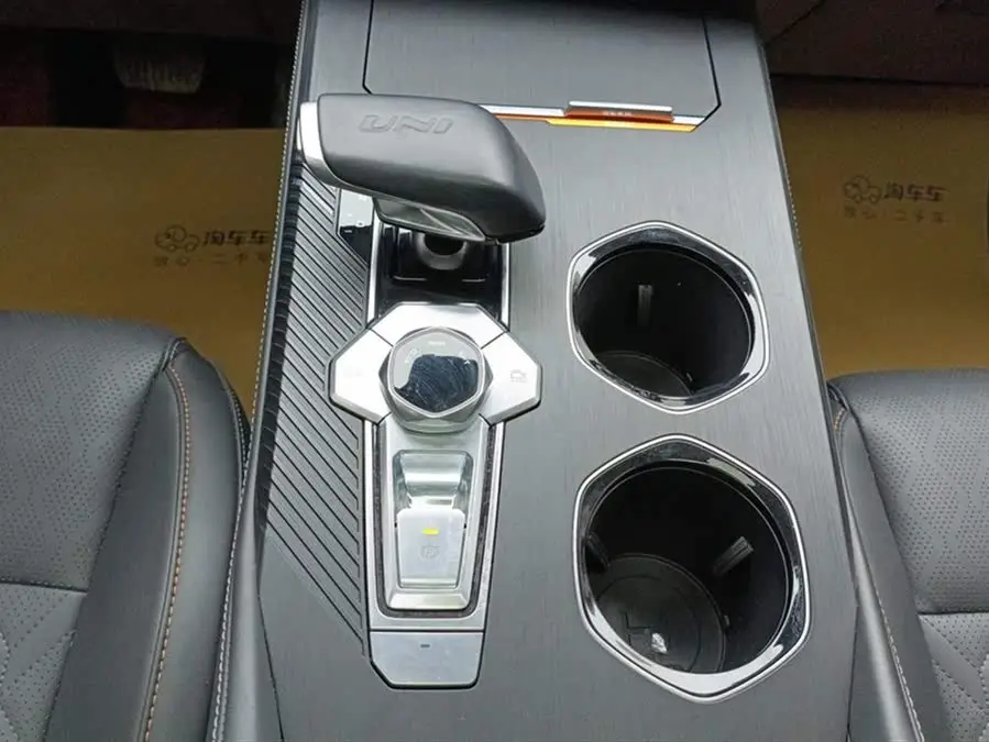 Changan UNI-K 2021 2.0T Premium