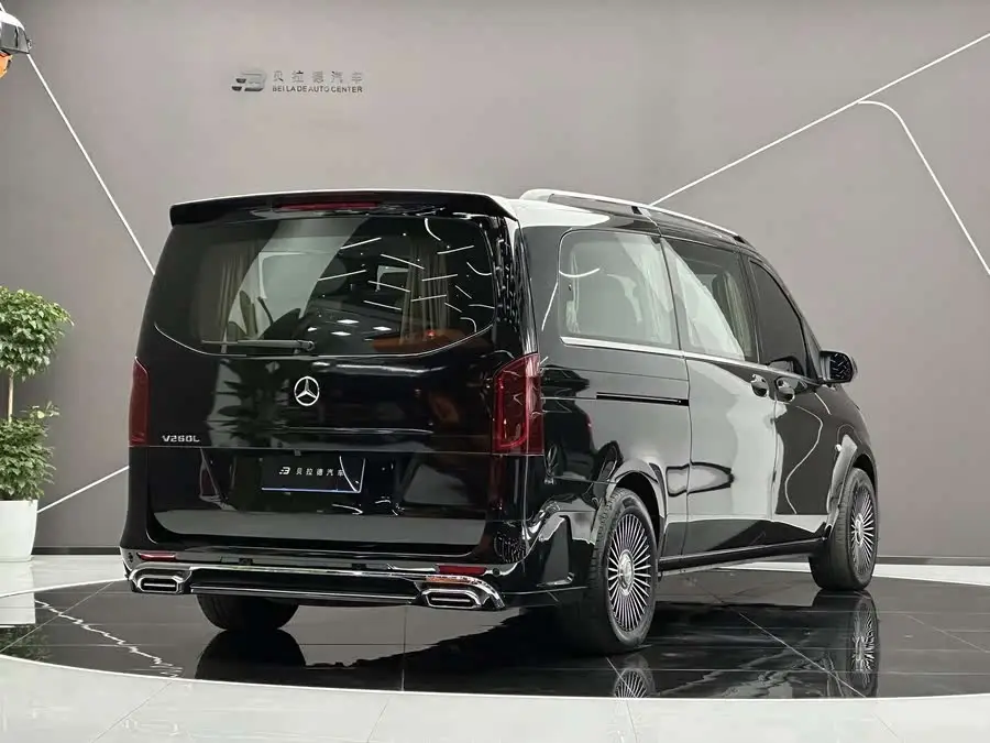 فيتو 2023 2.0T إصدار الأعمال 7 مقاعد