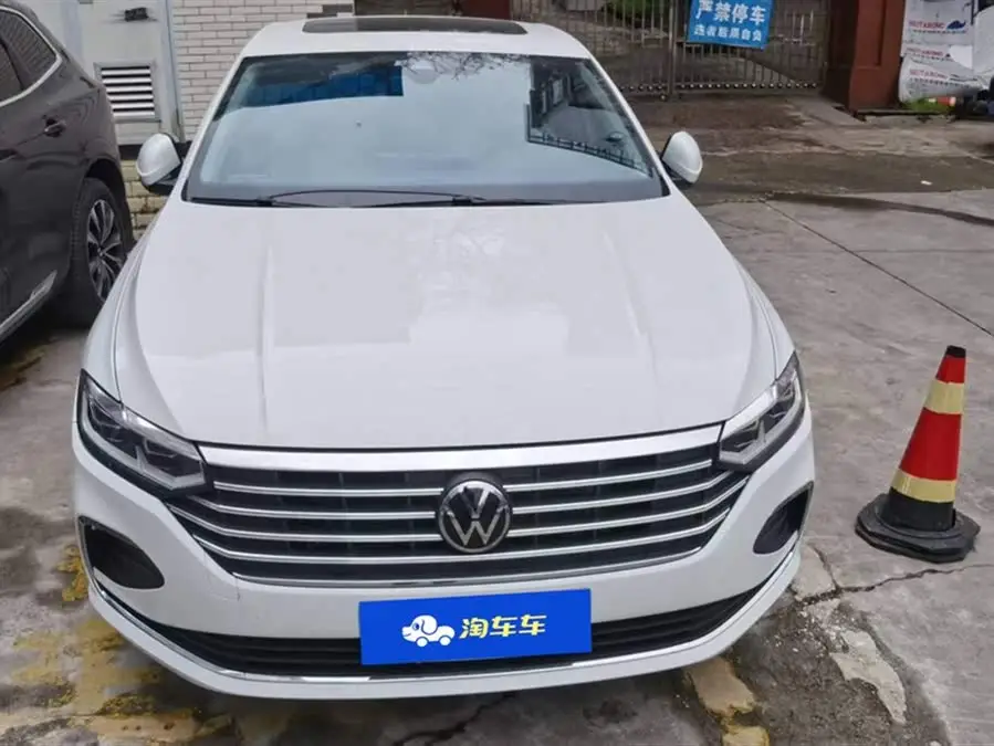 لافيدا 2024 1.5L أوتوماتيكي إصدار خمسة ملايين