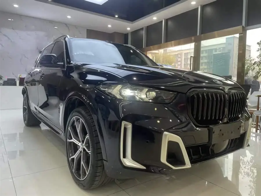 BMW X5 2023 xDrive 30Li Luxury M Sport Package
