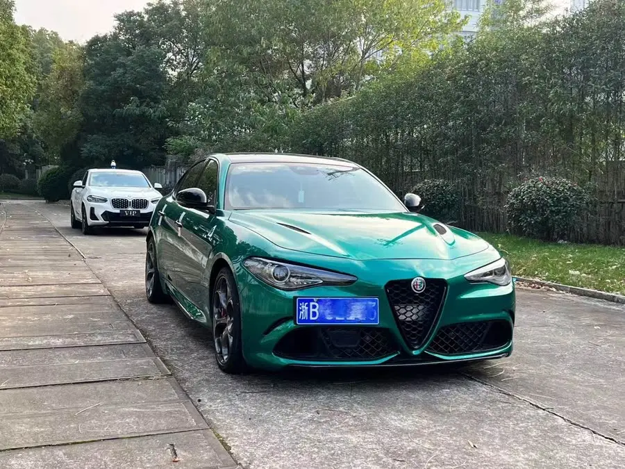 Giulia 2022 2.9T Quadrifoglio