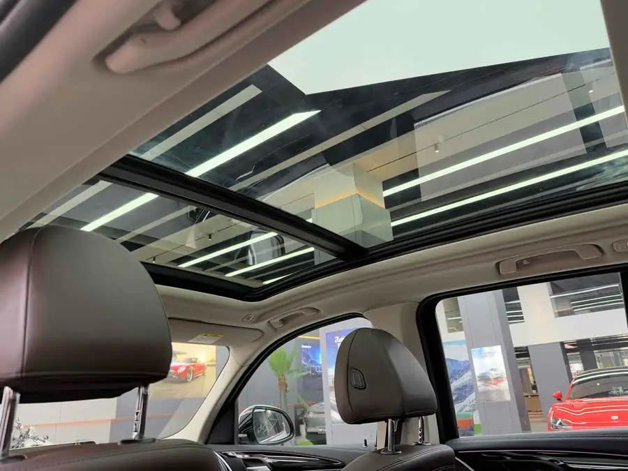 BMW iX3 2022 Leading Edition