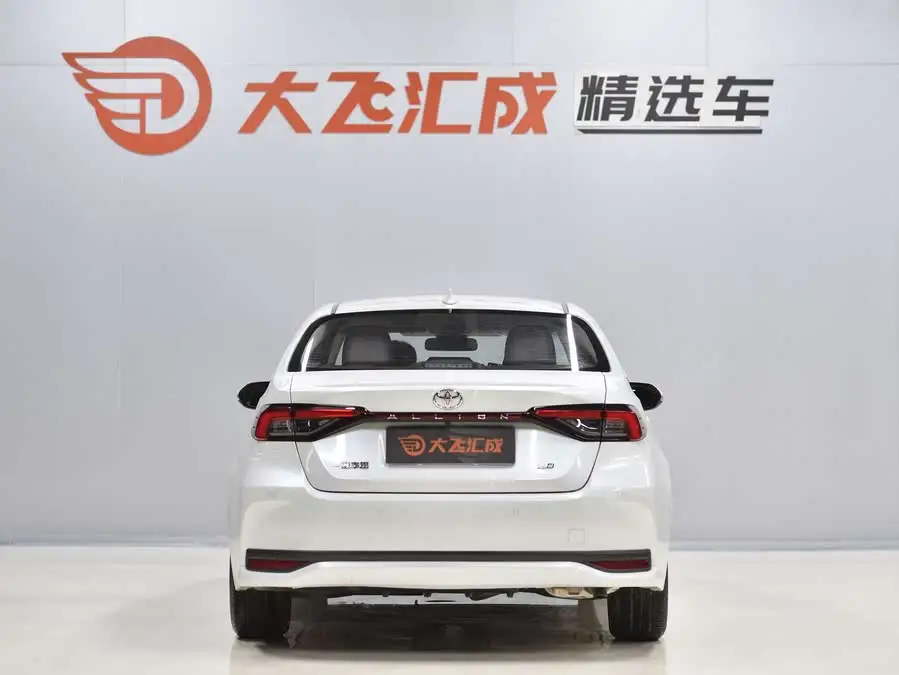 أسد آسيا 2022 الإصدار 2.0L بريستيج