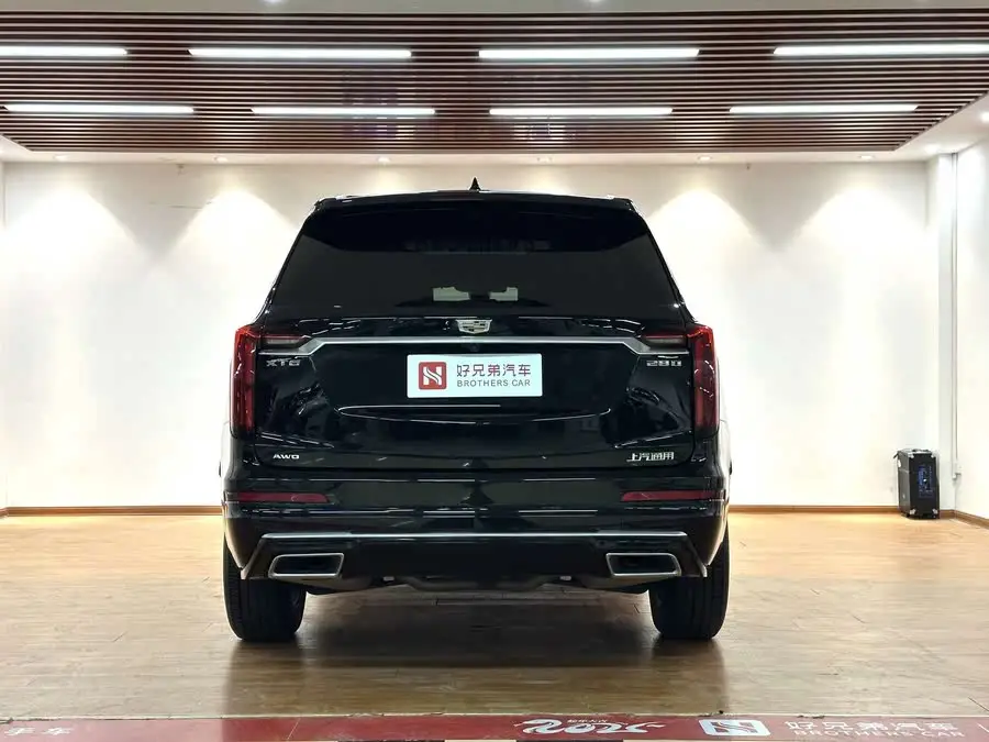 كاديلاك XT6 2021 2.0T ستة مقاعد دفع رباعي فئة بريميوم