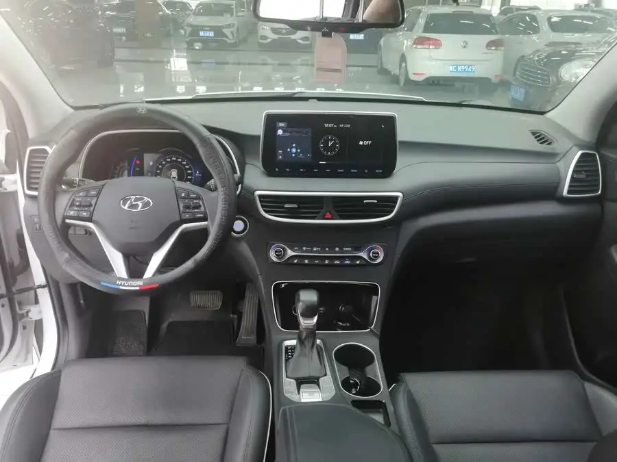 توسان 2020 طراز 280TGDi دفع ثنائي بنظام نقل الحركة مزدوج القابض إصدار الذكاء الوطني V