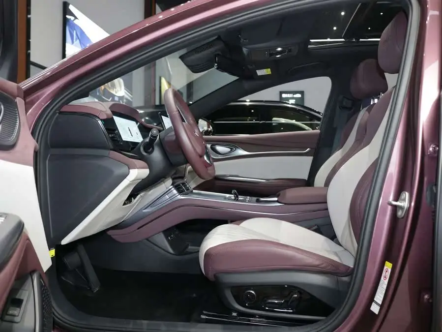 Seal 2023 DM-i 1.5T 121km Flagship