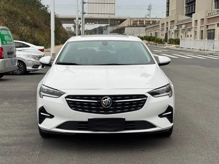 بيوك ريجال 2020 552T النخبة