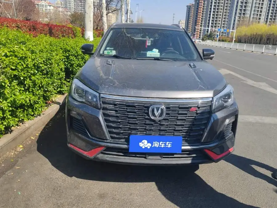 شانجان CS75 موديل 2023 إصدار الاستمتاع 1.5T DCT إصدار بريميوم