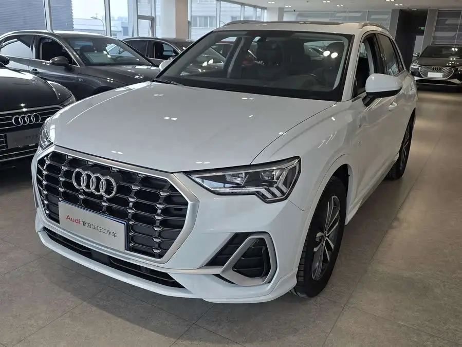Audi Q3 2023 35 TFSI Progressiv Dynamic (1.4T)