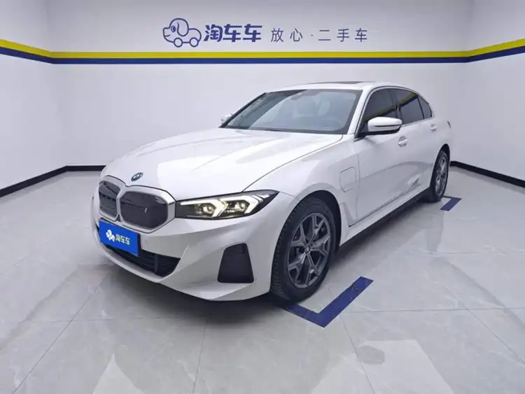 BMW i3 2022 eDrive 35 L