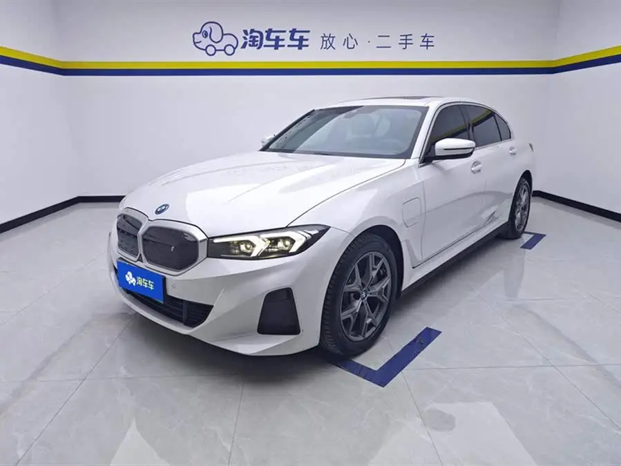 بي إم دبليو i3 2022 eDrive 35 L