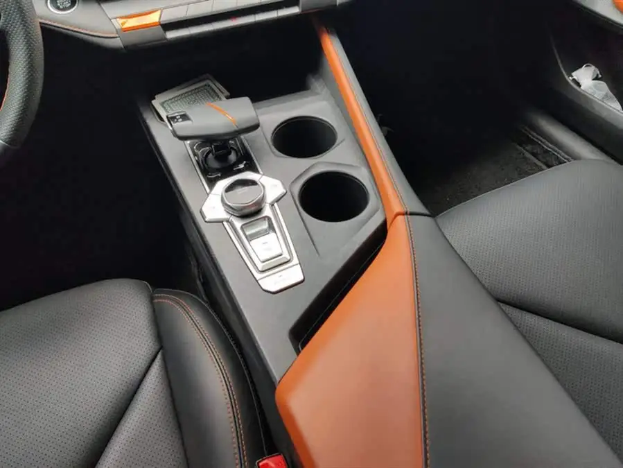 Changan UNI-V 2022 1.5T Premium