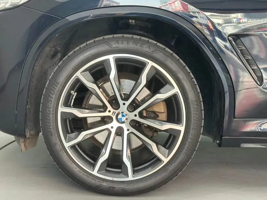 BMW X3 2022 xDrive30i Leading Model M Night Package