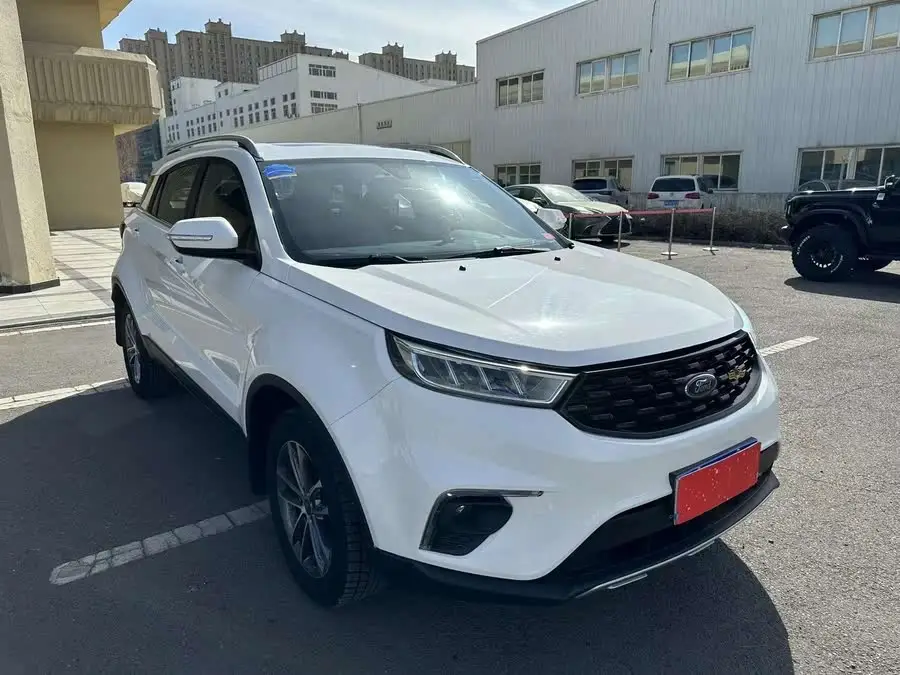 2020 لينك أند كو 01 لينك أند كو S إيكوبوست 145 CVT بريميوم